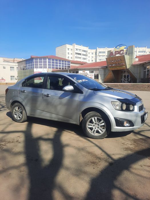 Продам шеврале авео на автомате