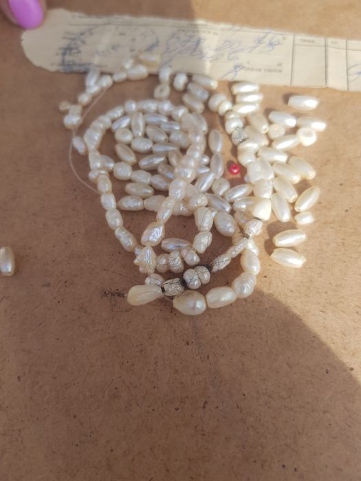 Стари истински перли