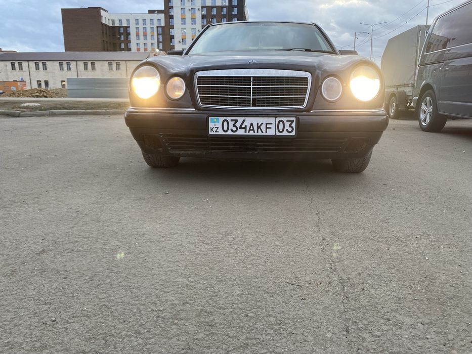 Продам Мерседес Е класс