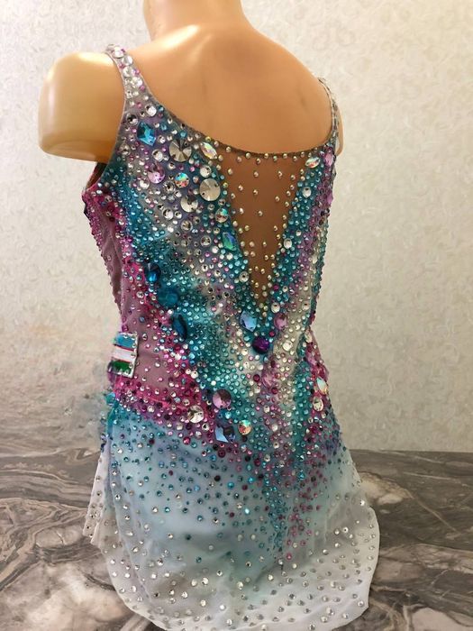 Купальник для художественной гимнастики на прокат