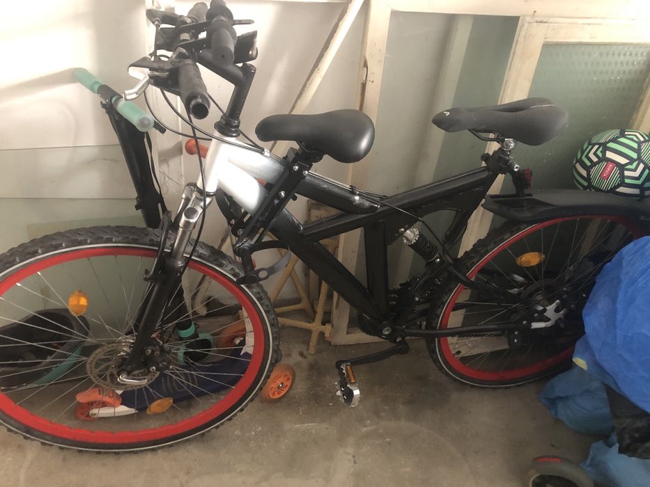 Vand biciclete  , predare personala