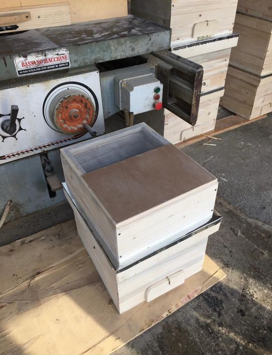 Stupi 10 rame 12 rame cat magazie