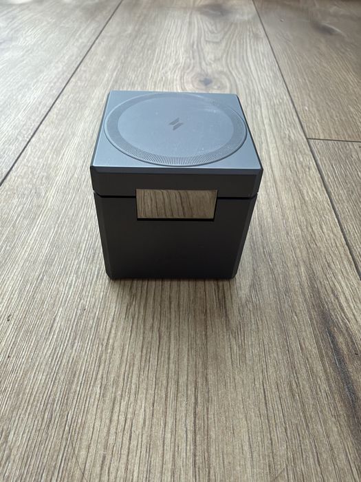 Безжично зарядно Anker 3-in-1 Cube MagSafe, Магнитно, 15W, Бързо зареждане, Сгъваемо, Черно