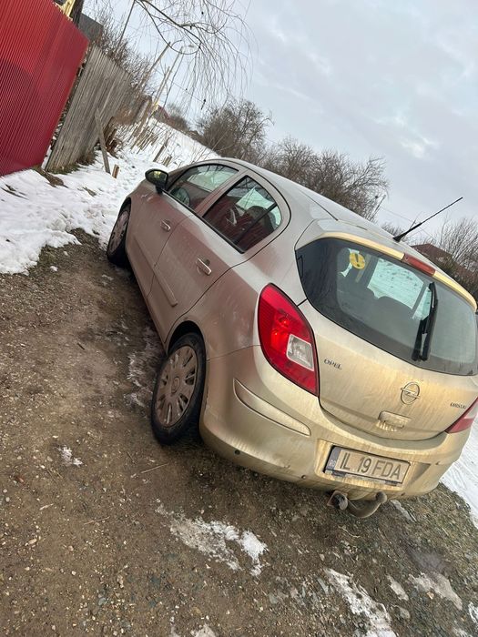 Vând Opel corsa D 2008