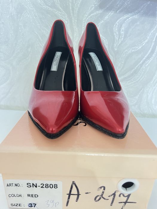 Продам туфли за 15000т