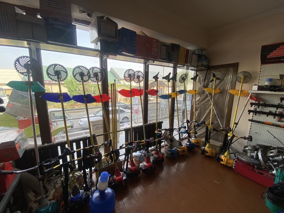 Газонакосилка