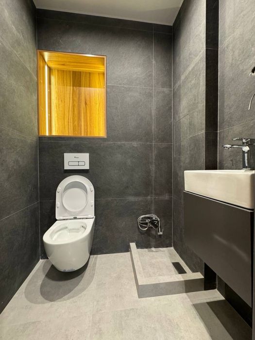 It park/Мирзо- Улугбек - Сдается в аренду Евро офис вдоль дороги 37м2