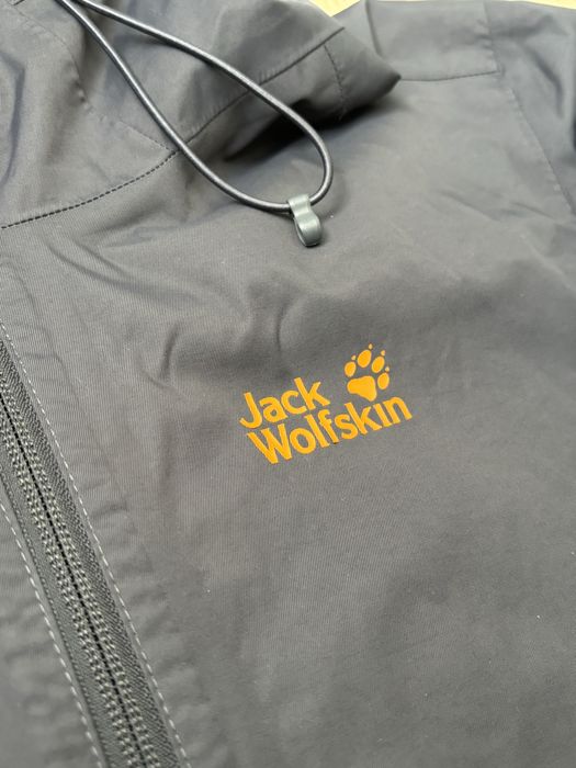 Jack Wolfskin/М размер – преходно яке, като ново!