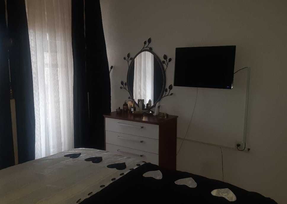 Дава се под наем Тристаен апартамент в Бургас, Изгрев - 80 кв.м за 357 € - Снимка #5