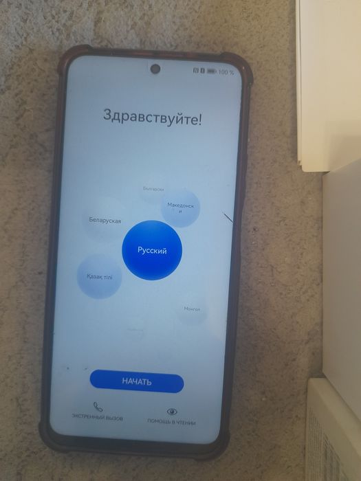 Продается телефон Huawei y90.