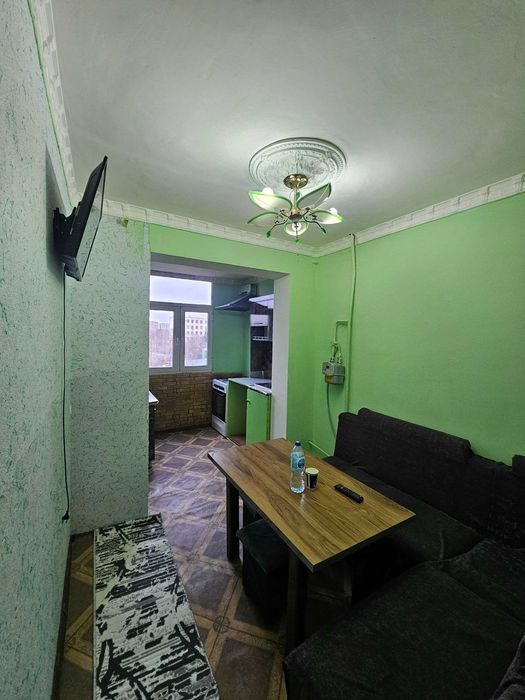 2 хоналик квартира 4-каватдан сотилади.Ор:ОВИР