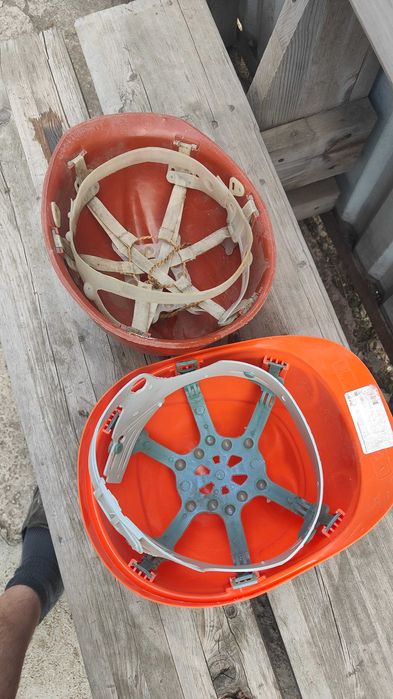 Шлем для стройки