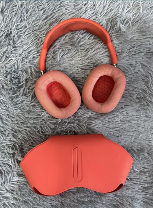 Продам air pods max