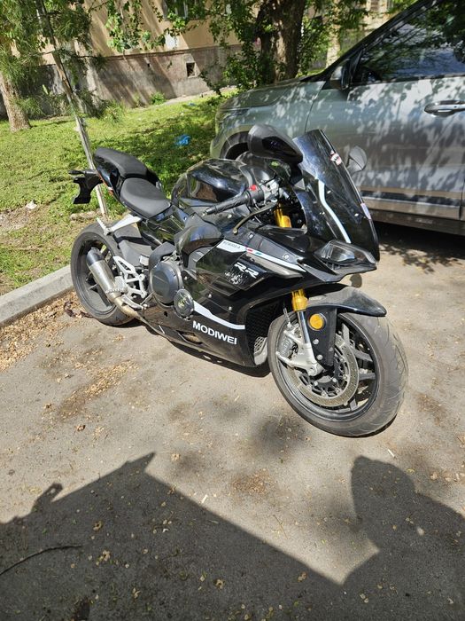 Modiwei 800RR sotiladi