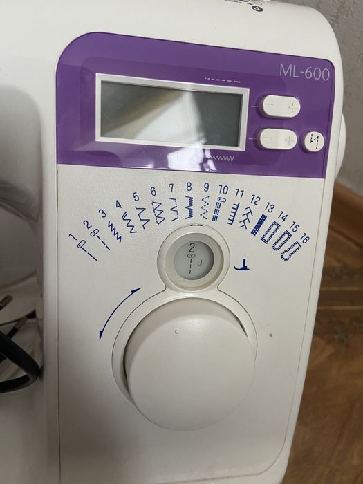 Бытовая шаейная машинка