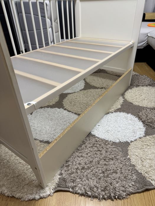 Vand patut bebelusi Ikea