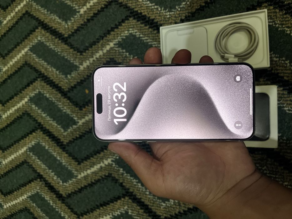 Айфон 15 Про макс White titanuim