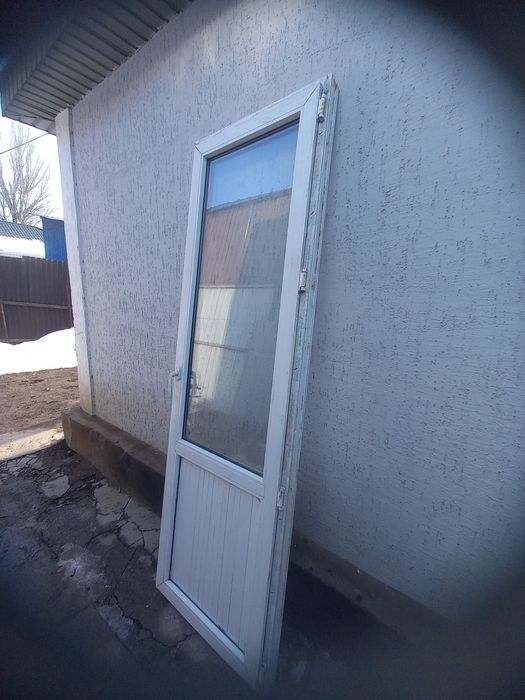 Двери. Окна хорошим состаяние