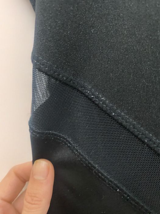 C olanti/Pantaloni sport negri cu detalii plasa/ transparente