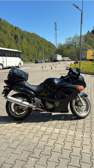Motocicleta SUZUKI GSX750F | Katana