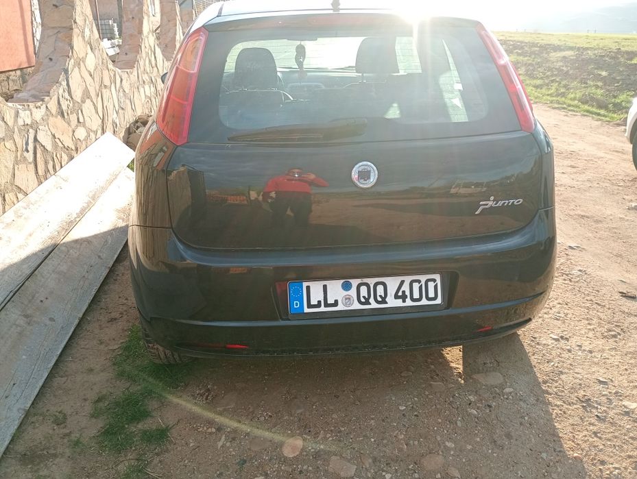 Vand fiat punto /schimb cu animale