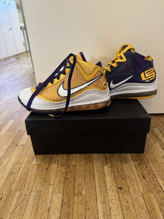 Jordan LeBron 7 Q Editie limitata