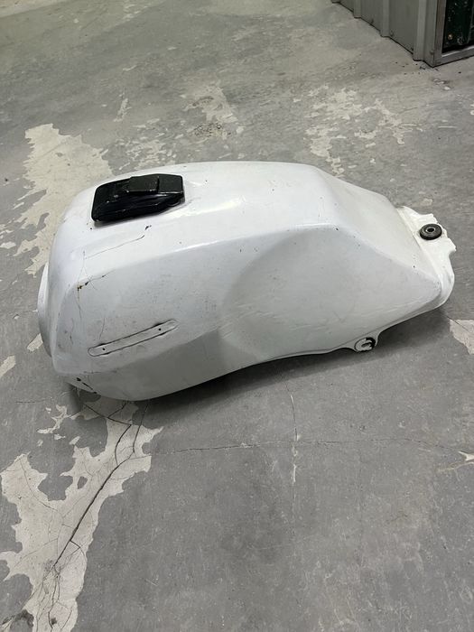 Бензобак мотоцикла