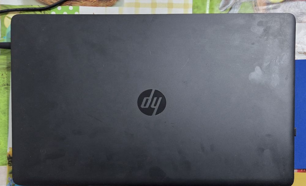 Vand Laptop HP ProBook 470 g1  de 17 inch pt piese sau display!