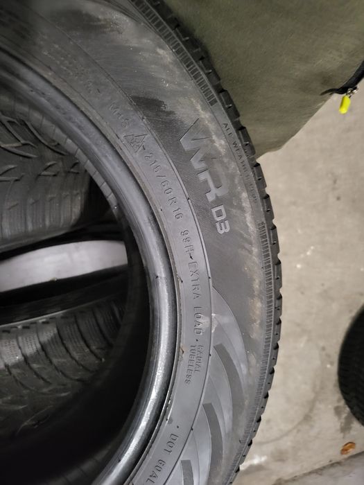 Anvelope iarna  215 60 16