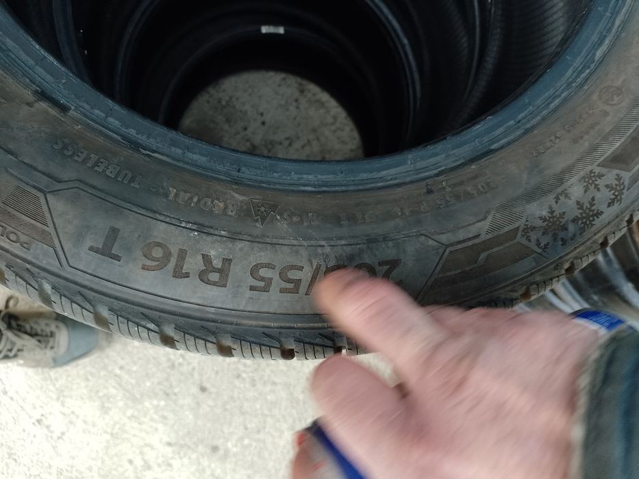 4 Anvelope Cauciucuri Iarna 205 55 R16 Barum Polaris (folosite o iarnă