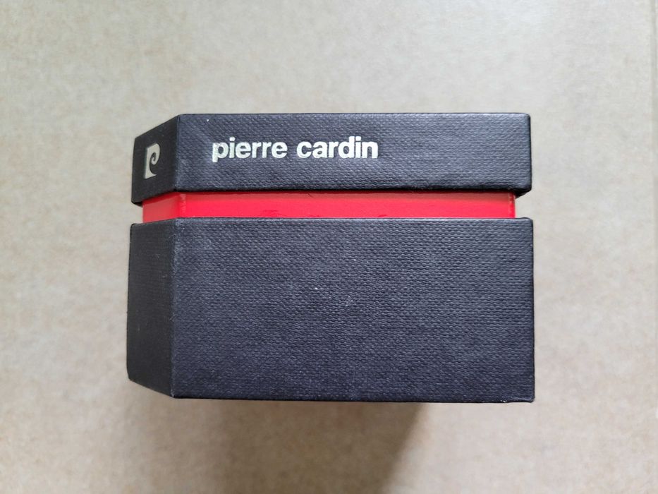 Комплект дамски часовници Pierre Cardin с 2 подаръка на ТОП цена