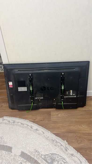 Срочно продам 2 телевизиро.