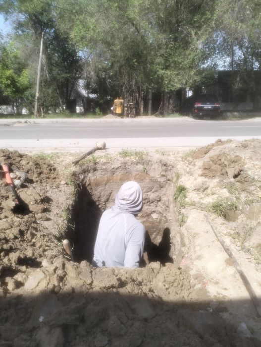 Копаем землю ямы