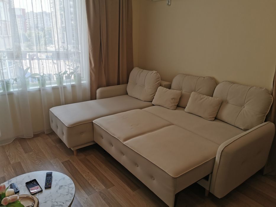 Разтегателен диван