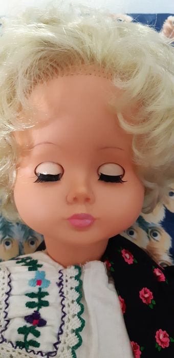 Păpușa veche  Arădeanca