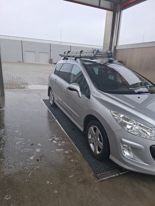 Peugeot 308, diesel, 7 locuri