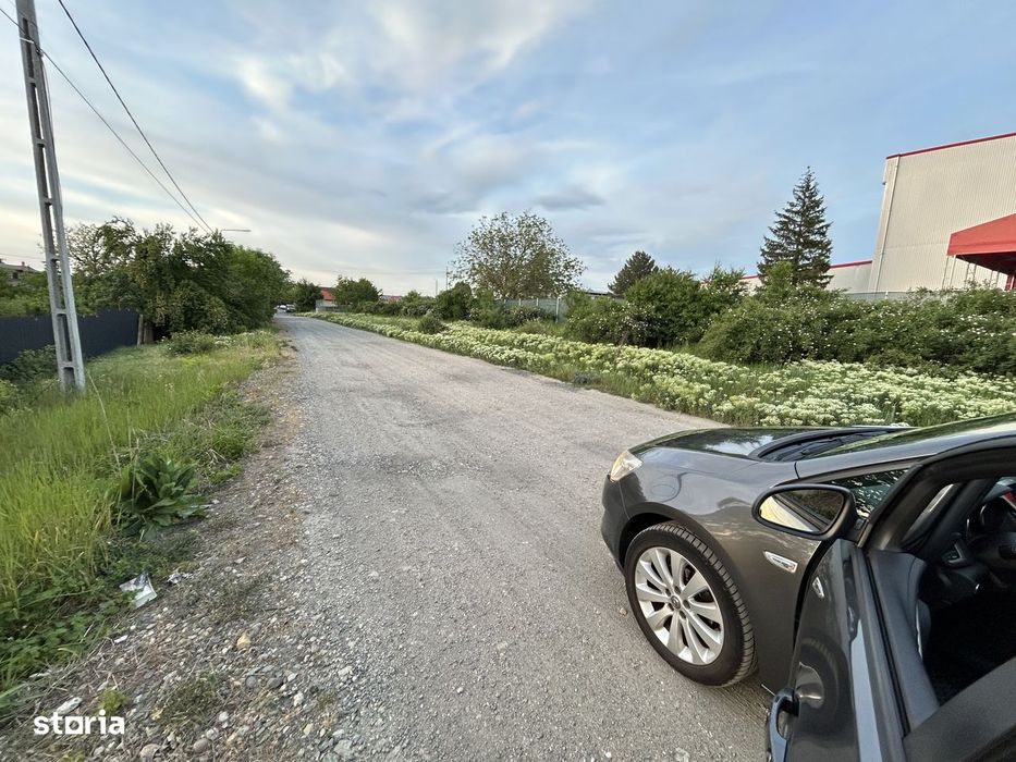 Vand teren intravilan,ptr.constructie,st.1440 mp.(70x20,5ml),Ar.Nou