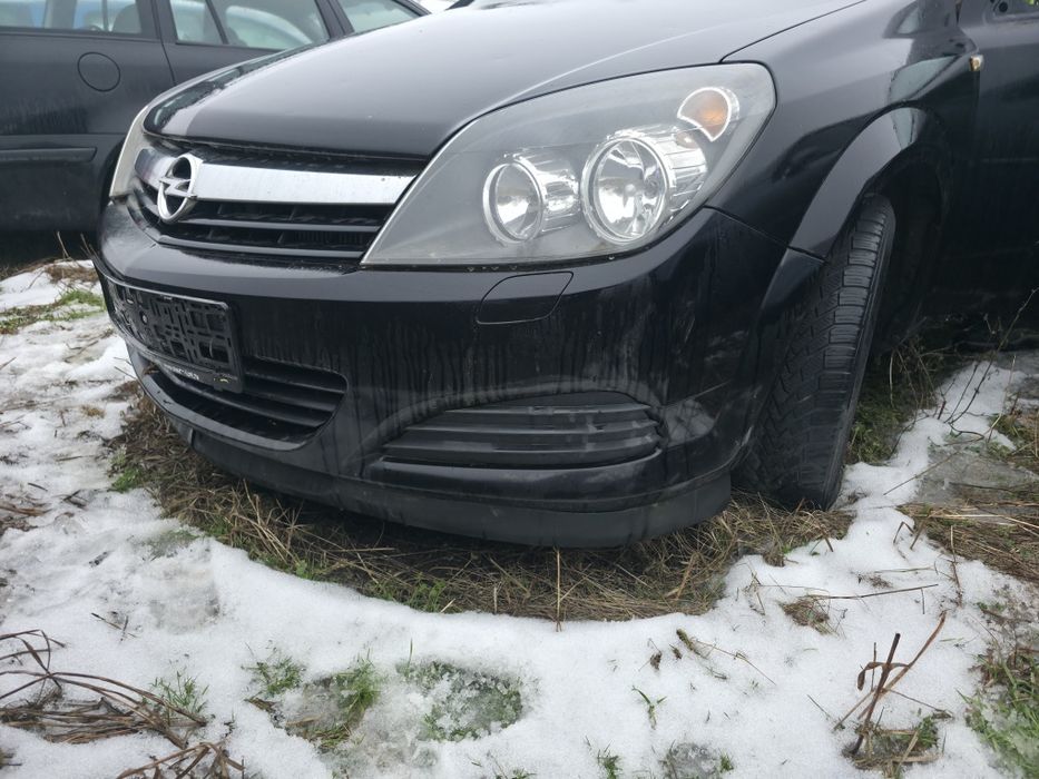 Far Opel Astra H Faruri Opel Astra H in stare buna