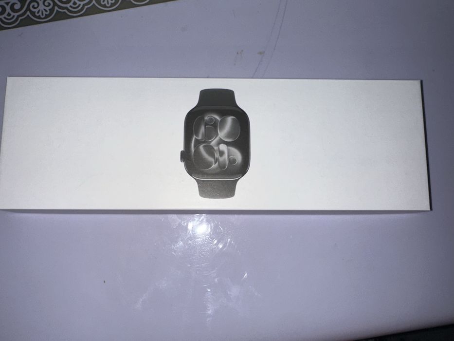 Apple Watch Series 11, 42 мм