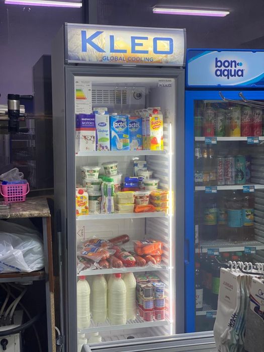 Продам холодильник для магазина