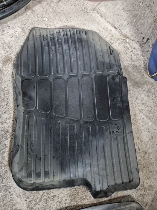 Продам оригинальные коврики для Прадо 150 недорого!