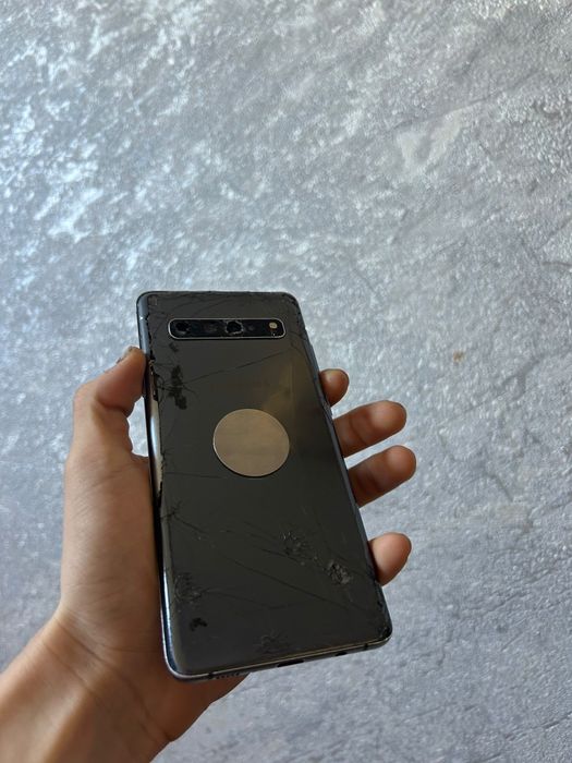 Самсунг s10 5g 8/256gb
