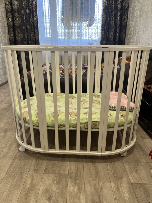 Продам кровать детскую