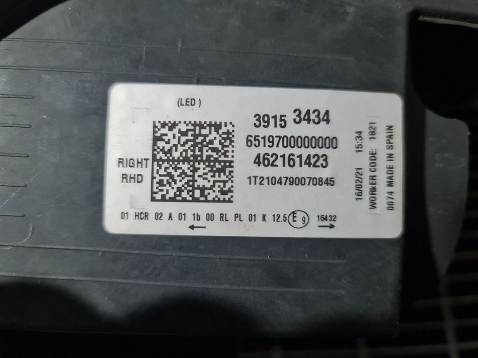 Far Dreapta Opel Crossland Facelift 2020 - 2025 SUV 4 Usi (1359) LED Adaptiv 39153434