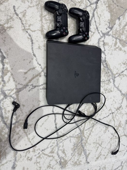 PS 4 , плейстейшен 4 , 1 Тб +игры