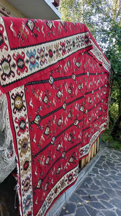 Чипровски килим  автентичен, вълна,ръчен