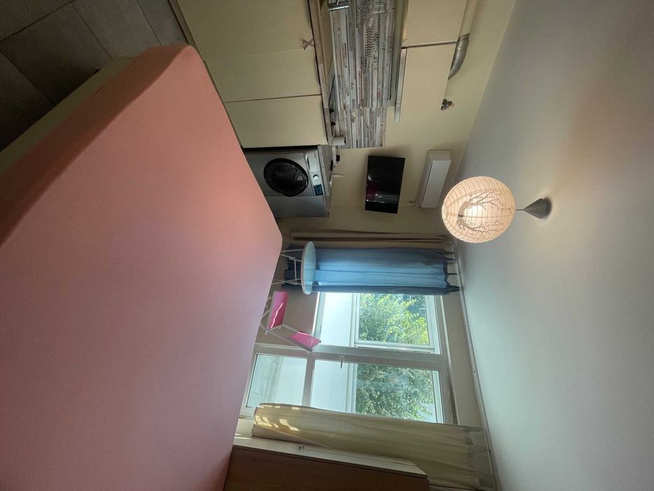 Дава се под наем Едностаен апартамент в Варна, Общината - 35 кв.м за 382.5 € - Снимка #1