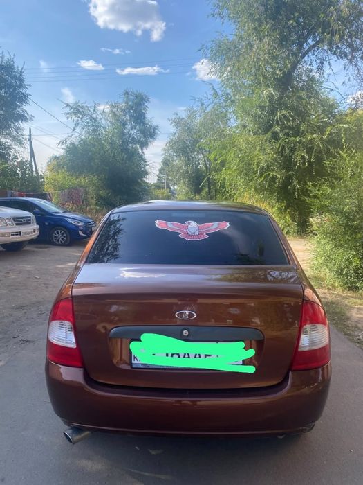 Продам машину Лада калина