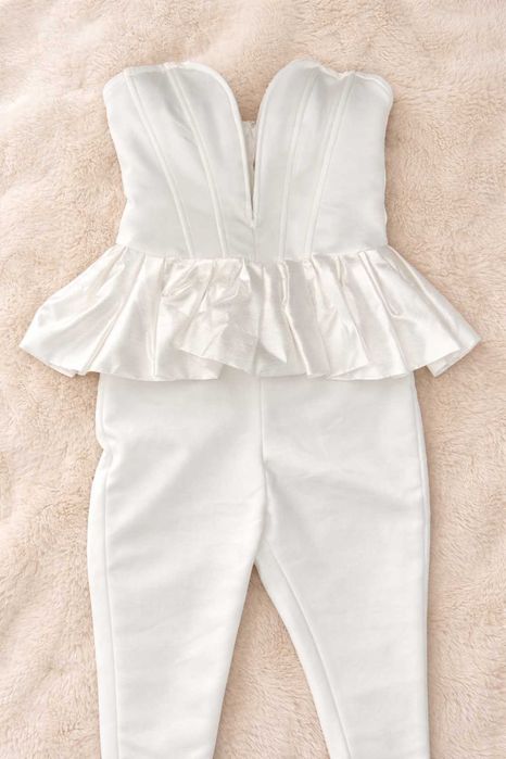 fashion nova бандажен бял гащеризон панталон топ бандаж нов балерина