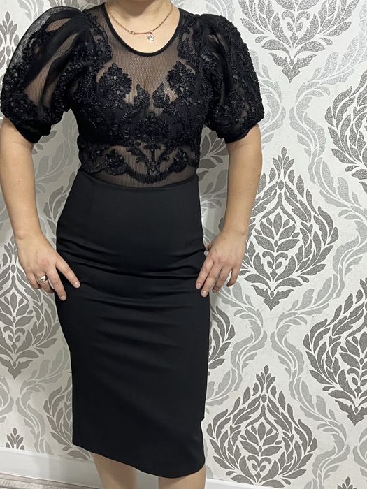 Платье вечернее